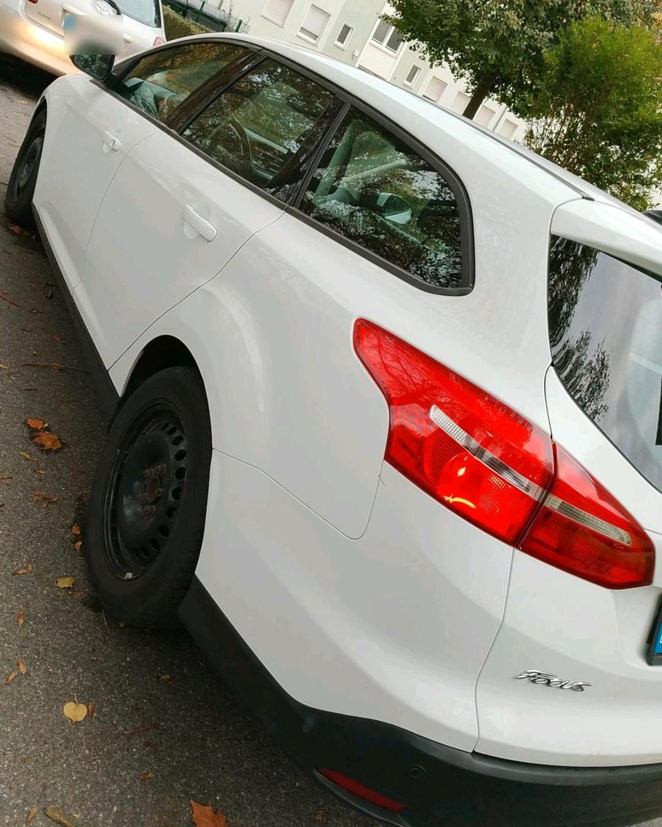 Ford Focus 2015 — photo 5