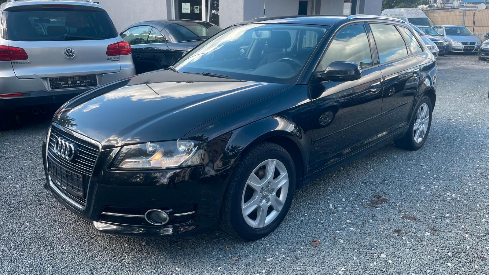 Audi A3 Sportback 2.0 TDI Attraction Klima SHZ EfH LM