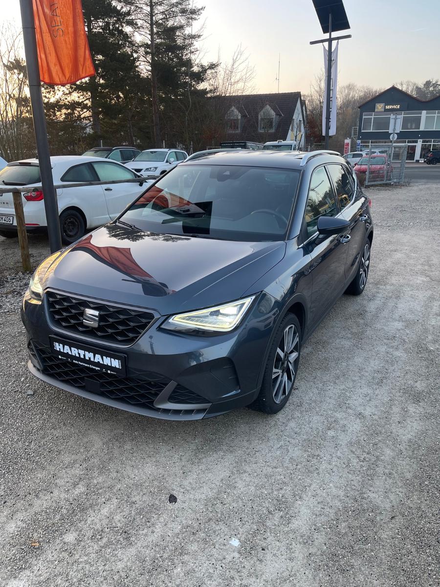 Seat Arona FR, Navi, SHZ, FR, Alcantara