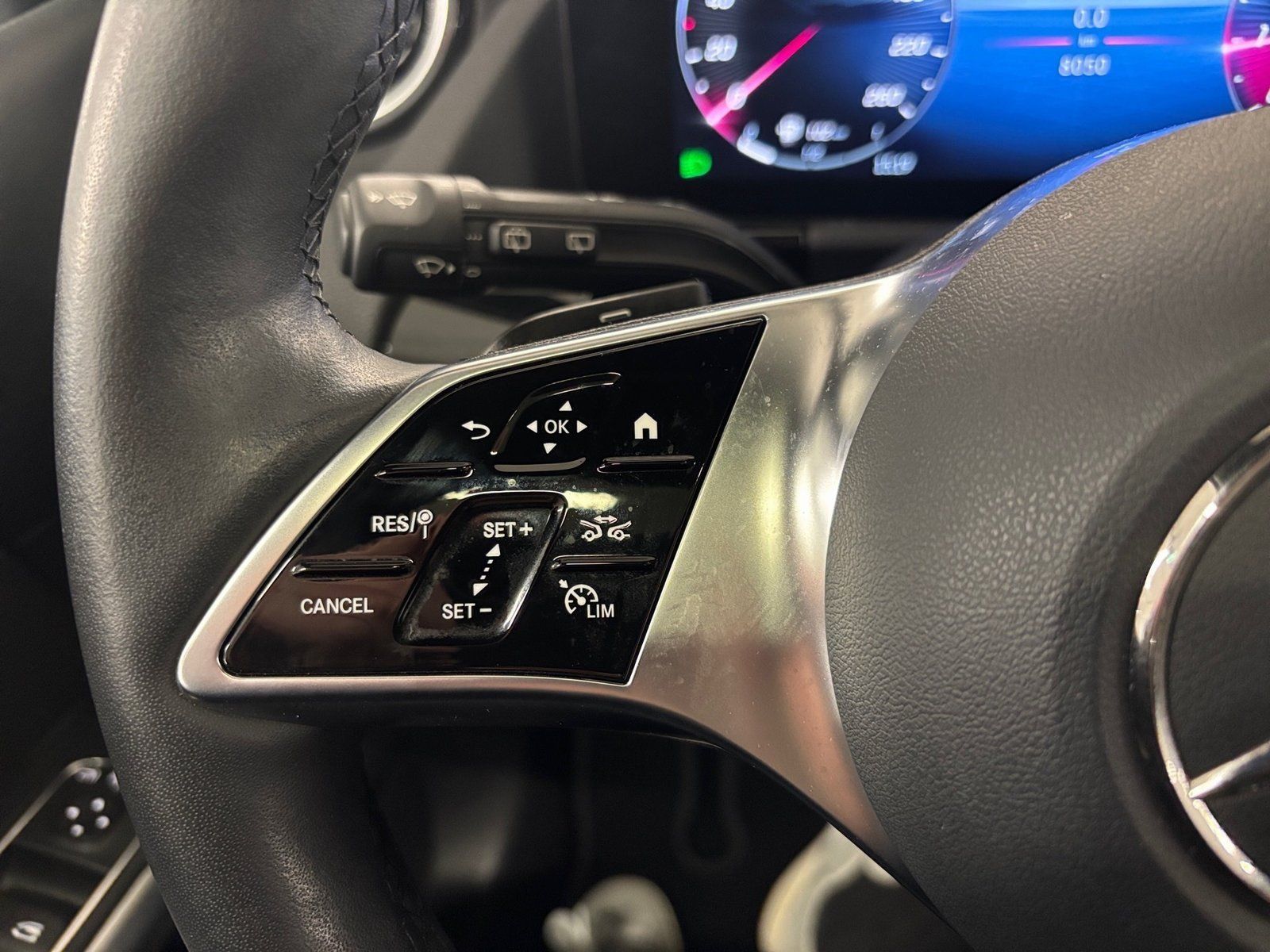 Fahrzeugabbildung Mercedes-Benz B 200 Progressive*STDHZG*Pano*LED*Kamera*Carplay