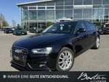 Audi A4 2.0 TDI/NAVI/XENON/AHK/PARKSENSOR/SCHECKHEFT - Audi A4 aus 2012
