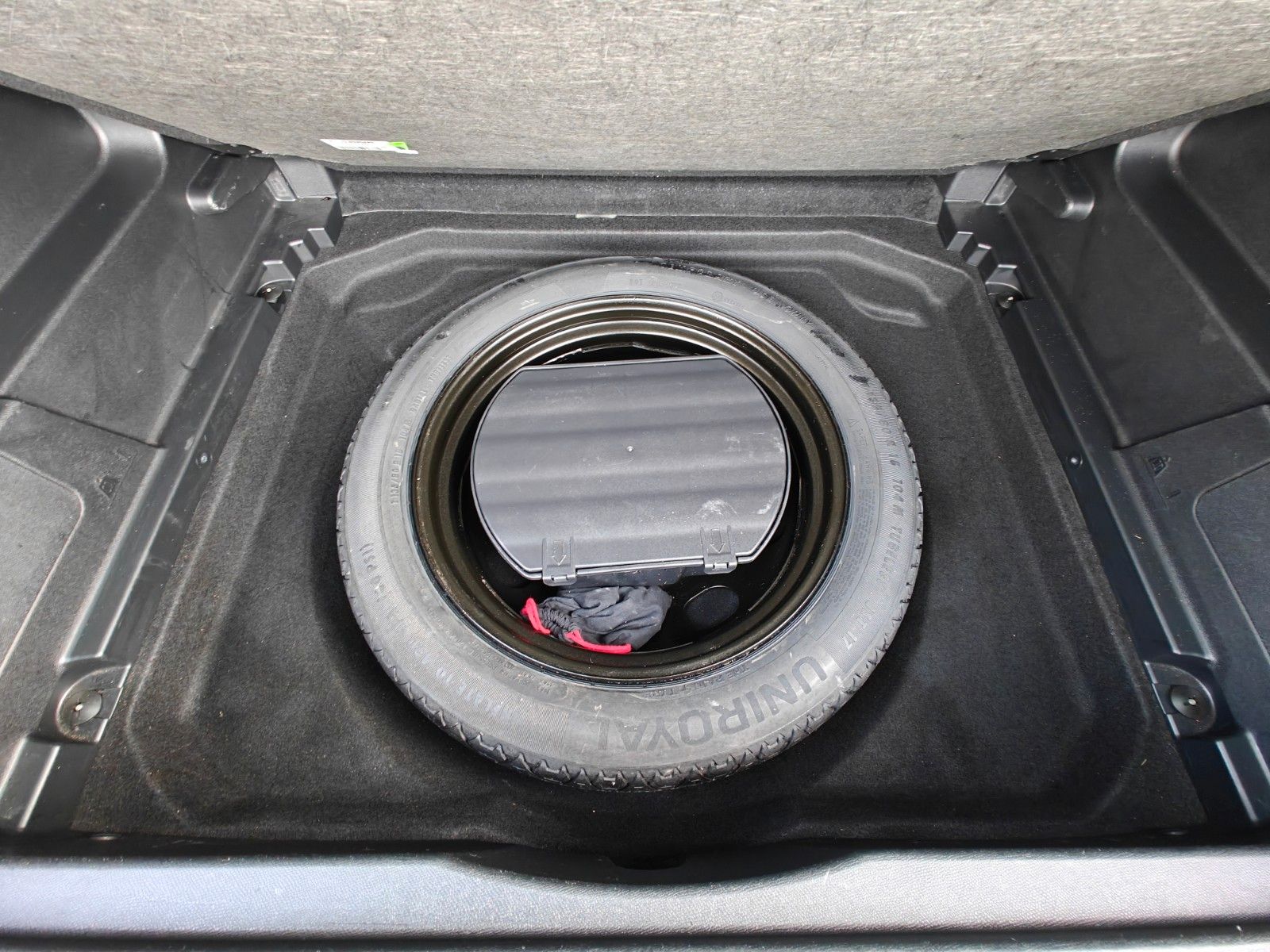 Fahrzeugabbildung Citroën C5 Aircross Live - Scheckheft, Zahnriemen Neu! -