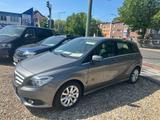 Mercedes-Benz B 180 Automatik/Leder/Navi/PDC/Anhängerkupplung - gebrauchte Mercedes-Benz B-Klasse aus dem Jahr 2012