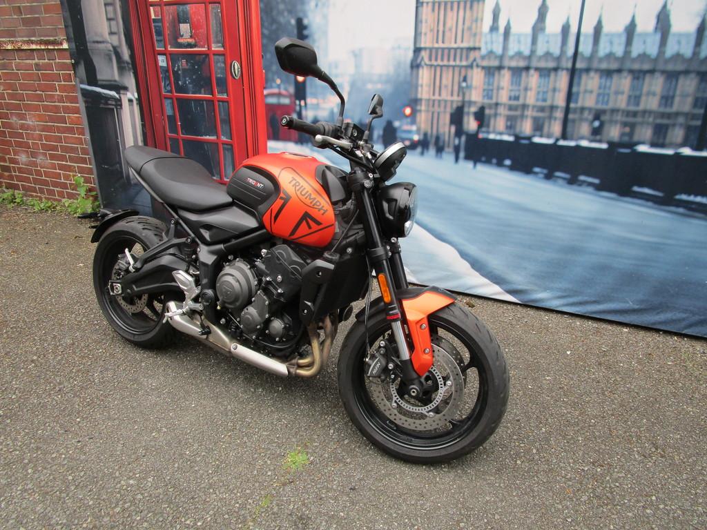Triumph Trident 660 