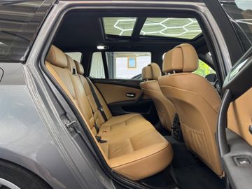 BMW 525 - 10