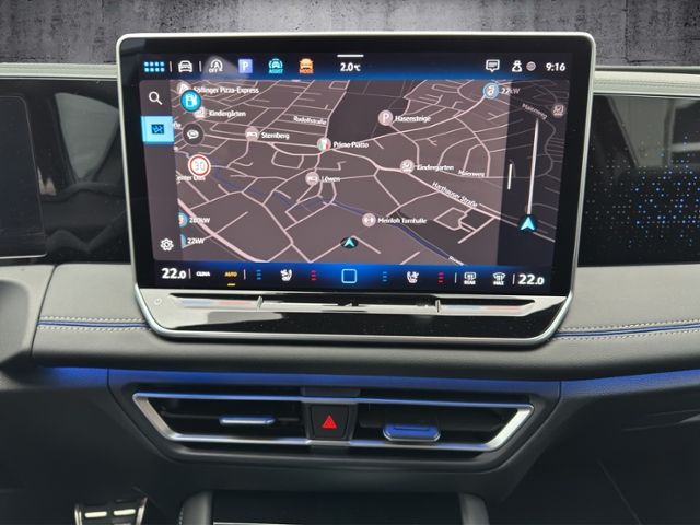 Tiguan 2.0 TDI R-Line 4M DSG/AHK/STANDHEIZUNG/BL