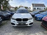 BMW X5 xDrive 30 d M packet - BMW X5: Massagesitze
