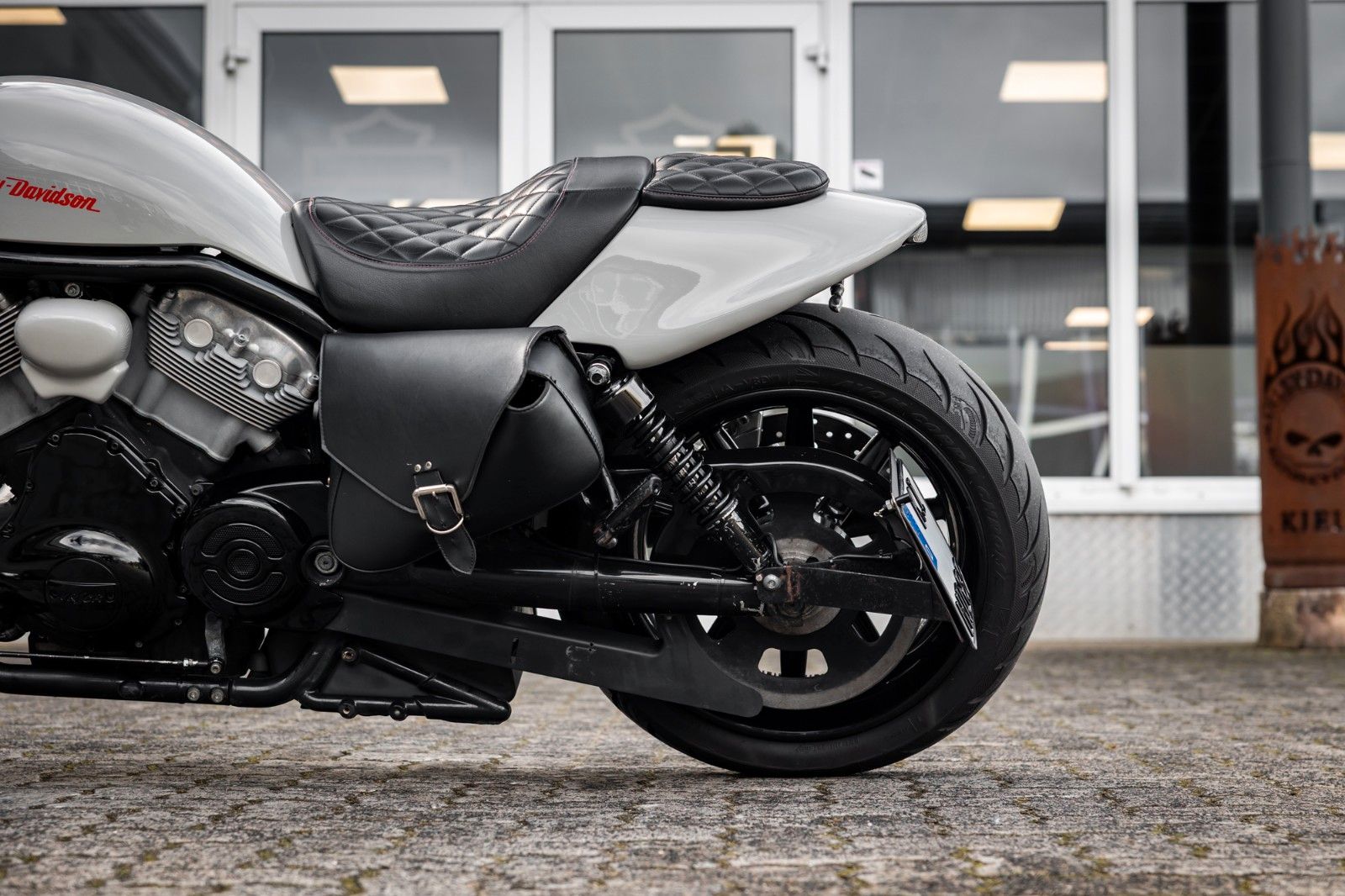 Fahrzeugabbildung Harley-Davidson VRSCR STREET ROD - KESSTECH -