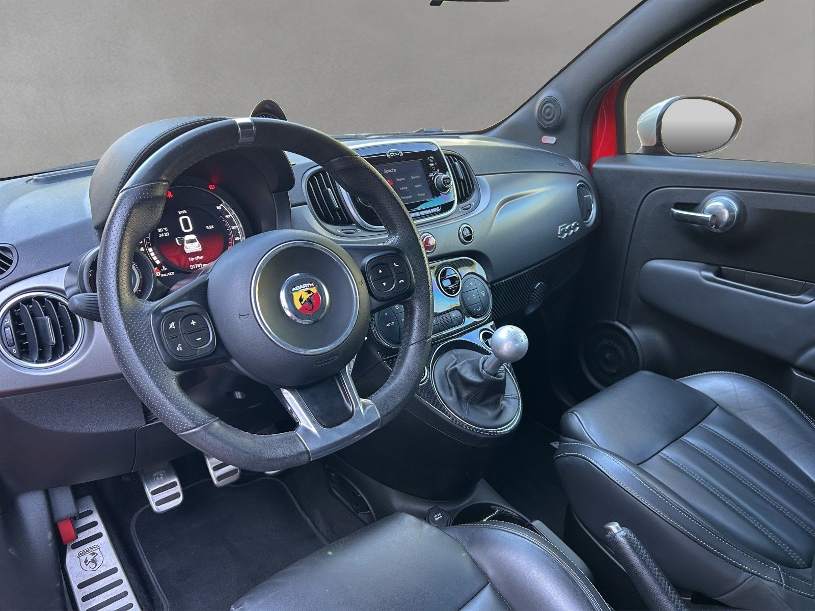 Fahrzeugabbildung Abarth 595 1.4 T-Jet Turismo Beats Carbon Leder Xenon
