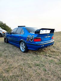 BMW 320 - 2