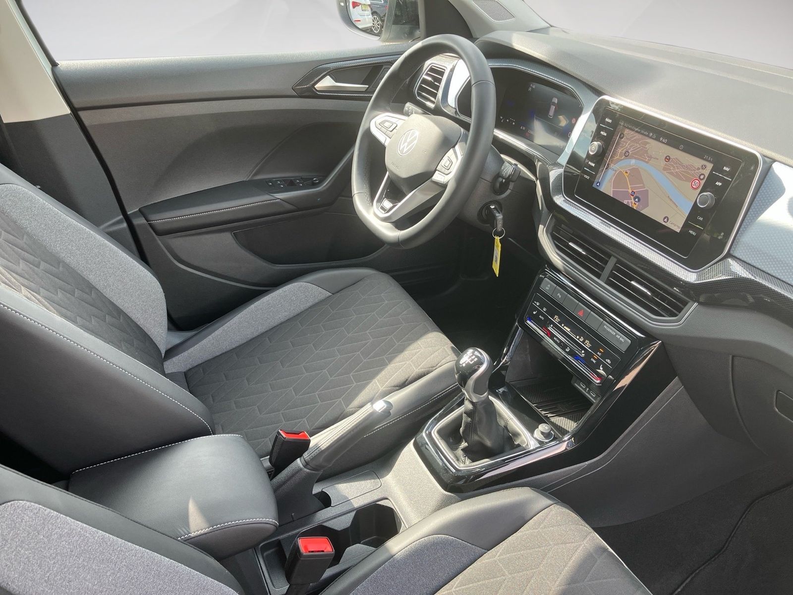 Volkswagen T-Cross - Bild 9