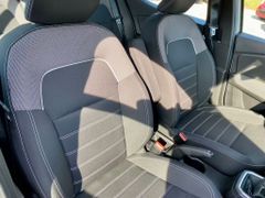 Fahrzeugabbildung Dacia Sandero Comfort KLIMA TEMPOMAT NAVI CARPLAY