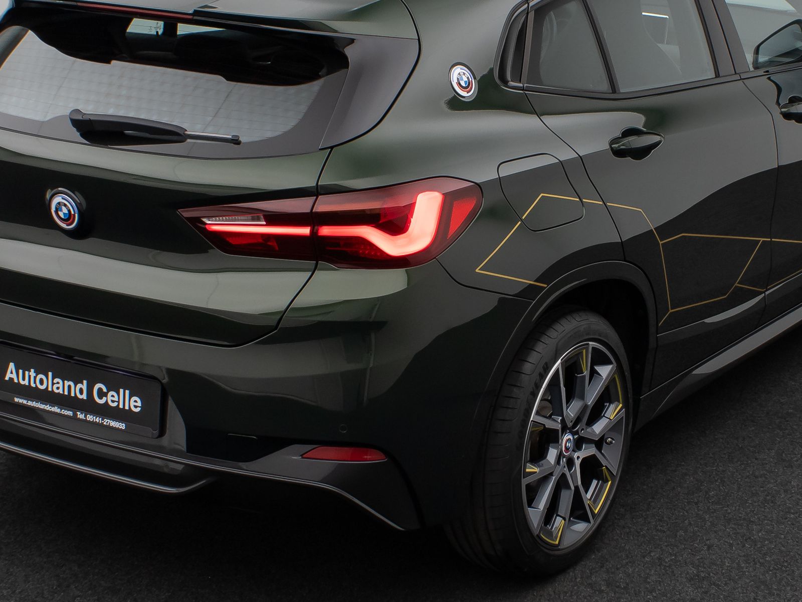 Fahrzeugabbildung BMW X2 sD18i M Sport Edition Panorama Kamera 19Zoll