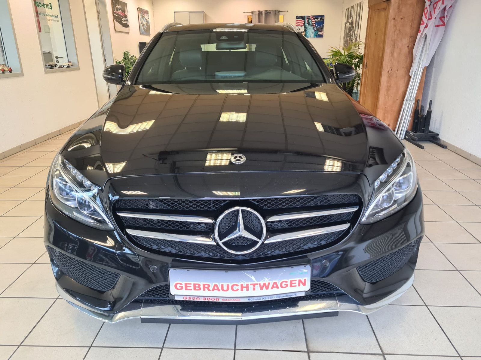 Fahrzeugabbildung Mercedes-Benz C 250 T / AMG / NAVI / LEDER / PANORAMADACH