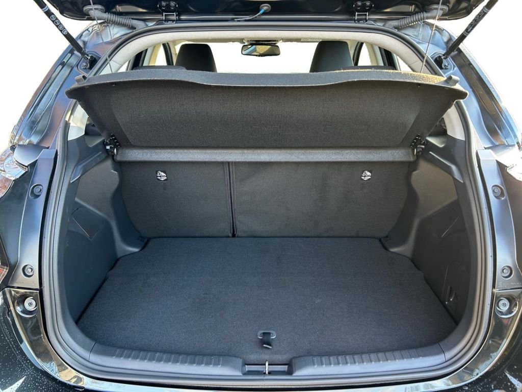 Fahrzeugabbildung Toyota Yaris Hybrid 116 1.5 VVT-i Comfort