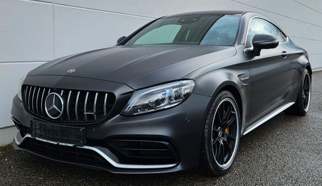 Mercedes-Benz C 63s AMG*PERF. SITZ*PANO*KERAMIK*HUD*ABGAS*360*