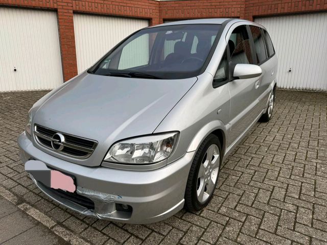 Opel Zafira 2.2 DTI Opc Line