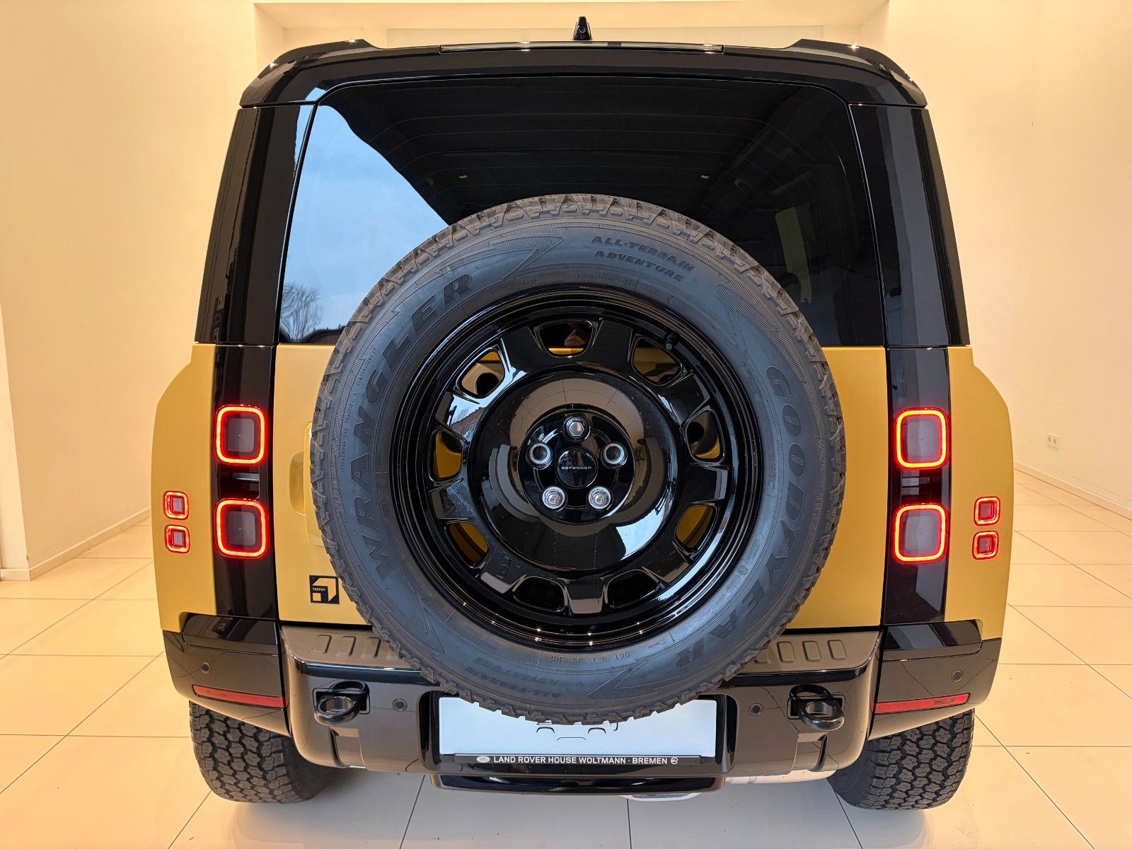 Land Rover Defender - Bild 13