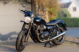 Triumph Street Twin - Phantom Black