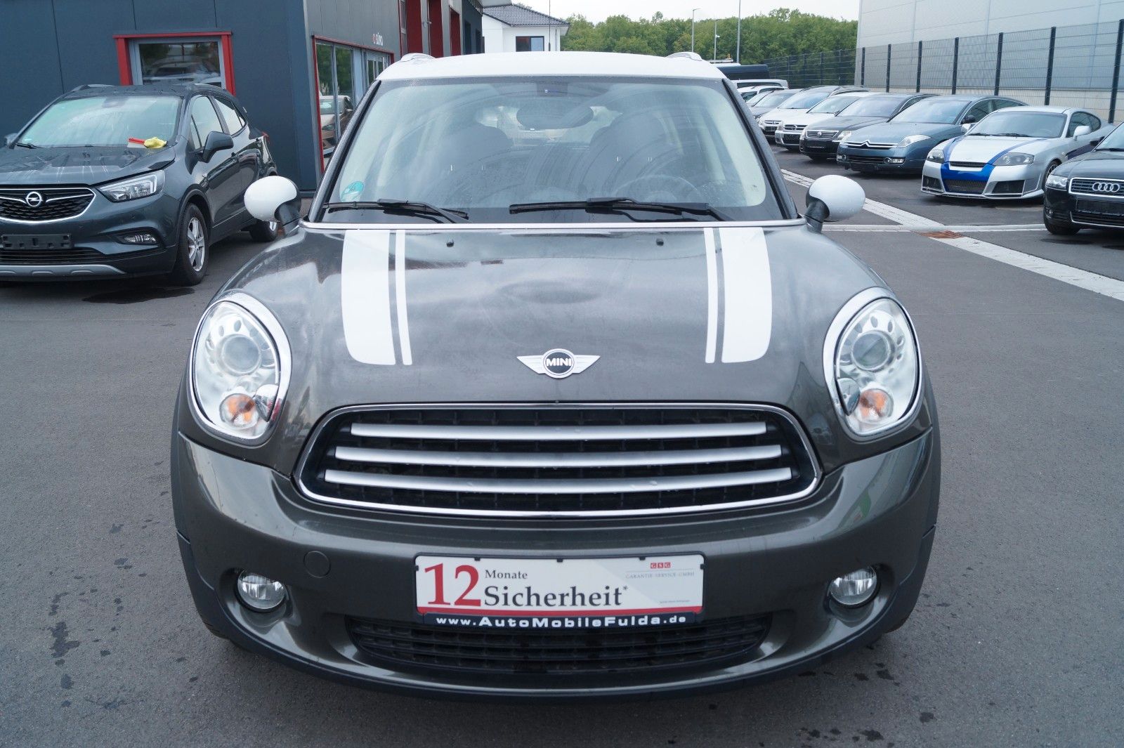 Fahrzeugabbildung MINI COOPER Countryman Cooper