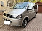 Volkswagen T5 Special als Alltags-/Urlaubsauto - VW T5 Multivan Gebrauchtwagen in Berlin