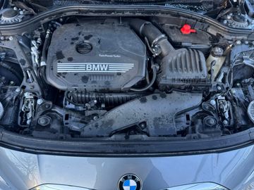 BMW 118i Sport Line DAB LED WLAN Tempomat Klimaaut.