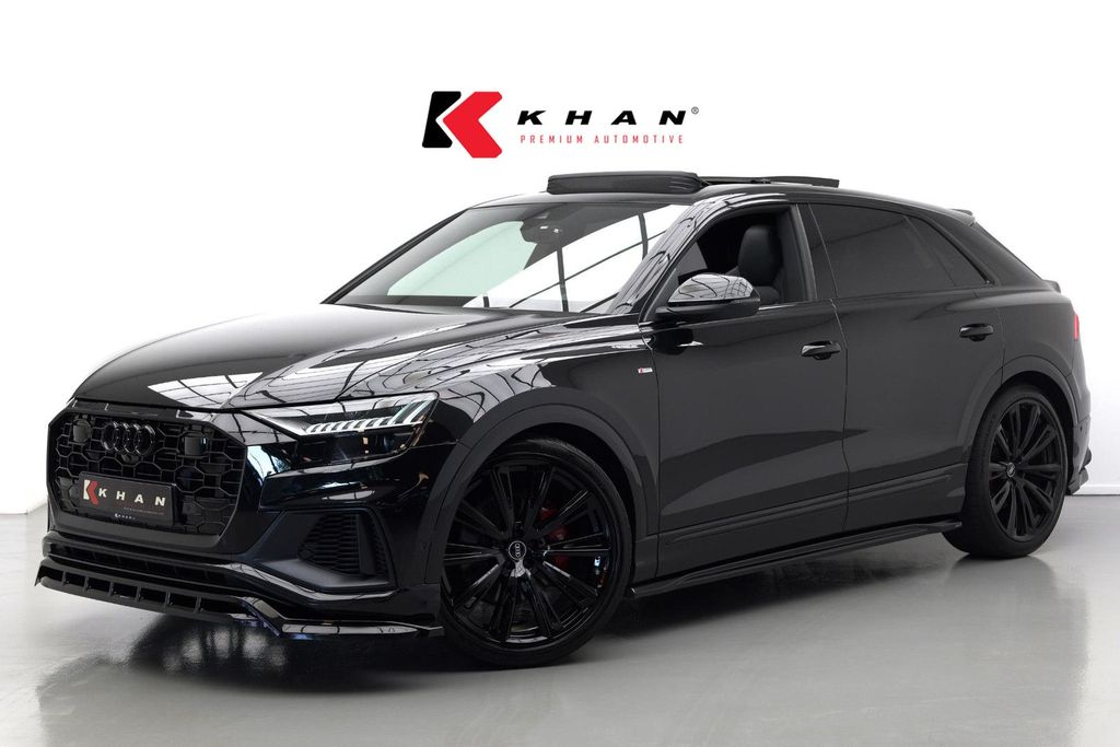 Image of Audi Q8