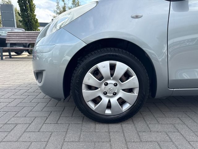 Toyota Yaris Cool