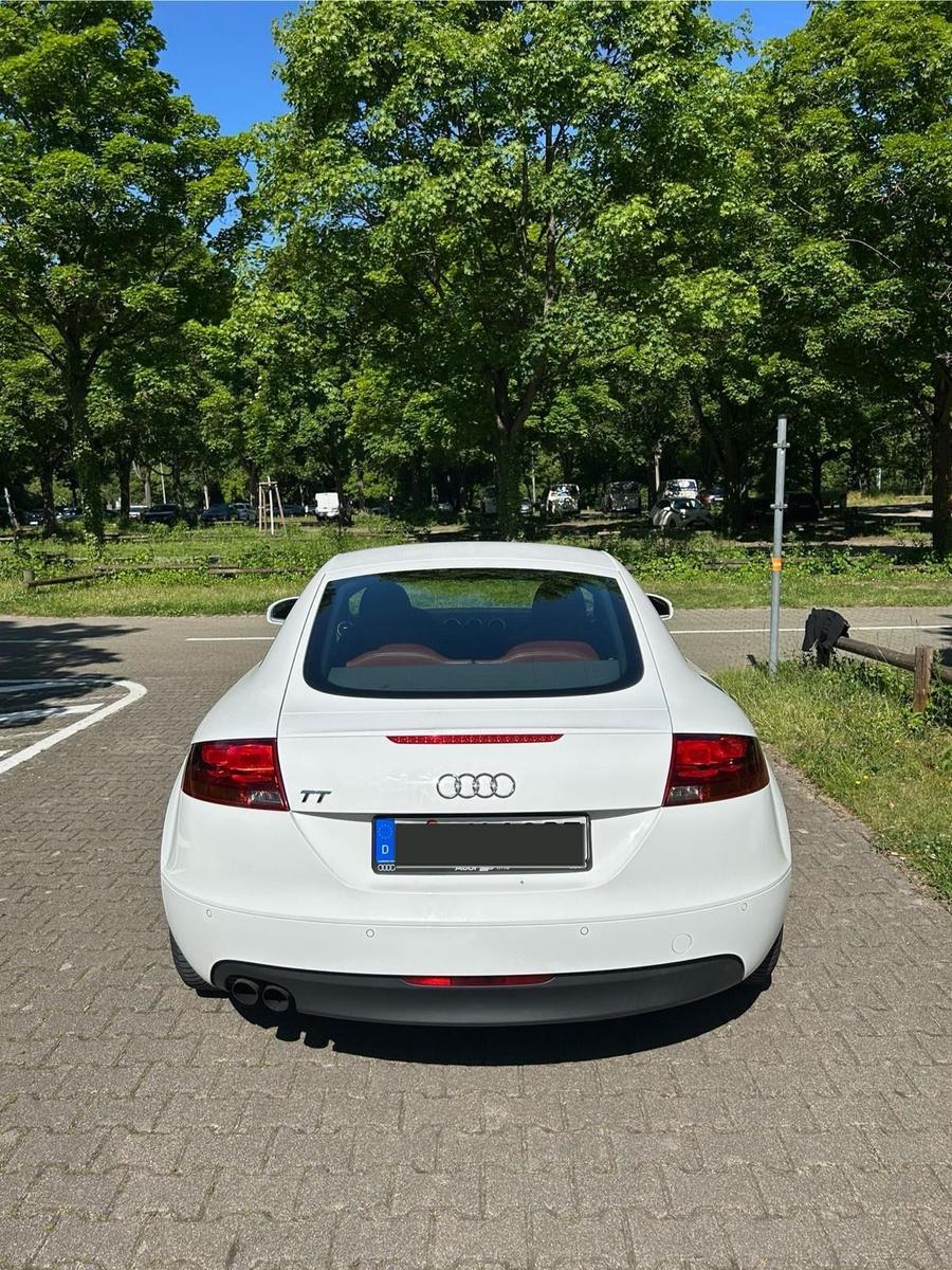 Audi TT Coupe 1.8 TFSI -