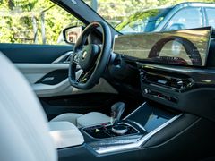 BMW M4 – 16 / 30