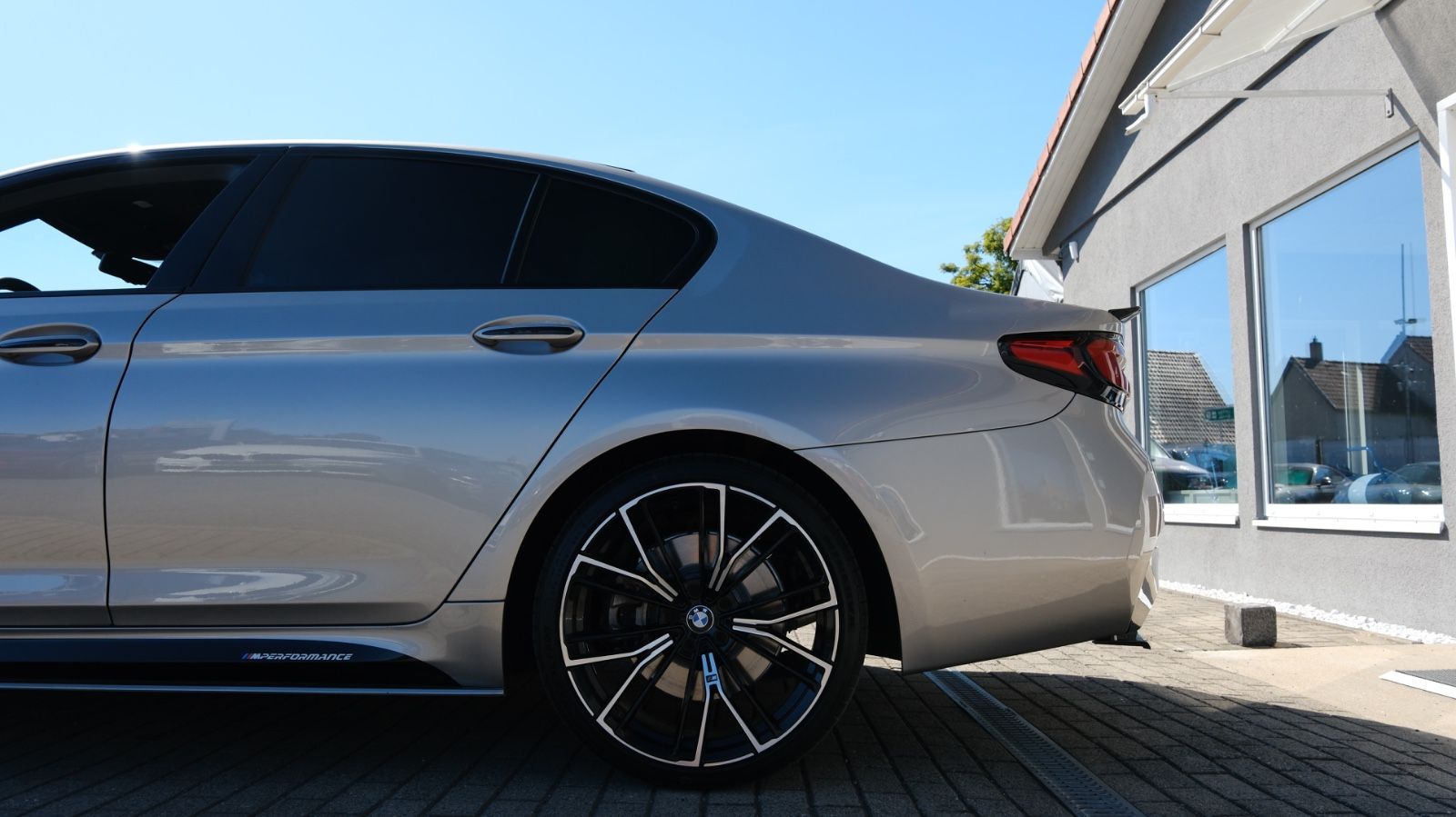 BMW 540i  M.pak M-Perf  Lci Lacer Look foto 11