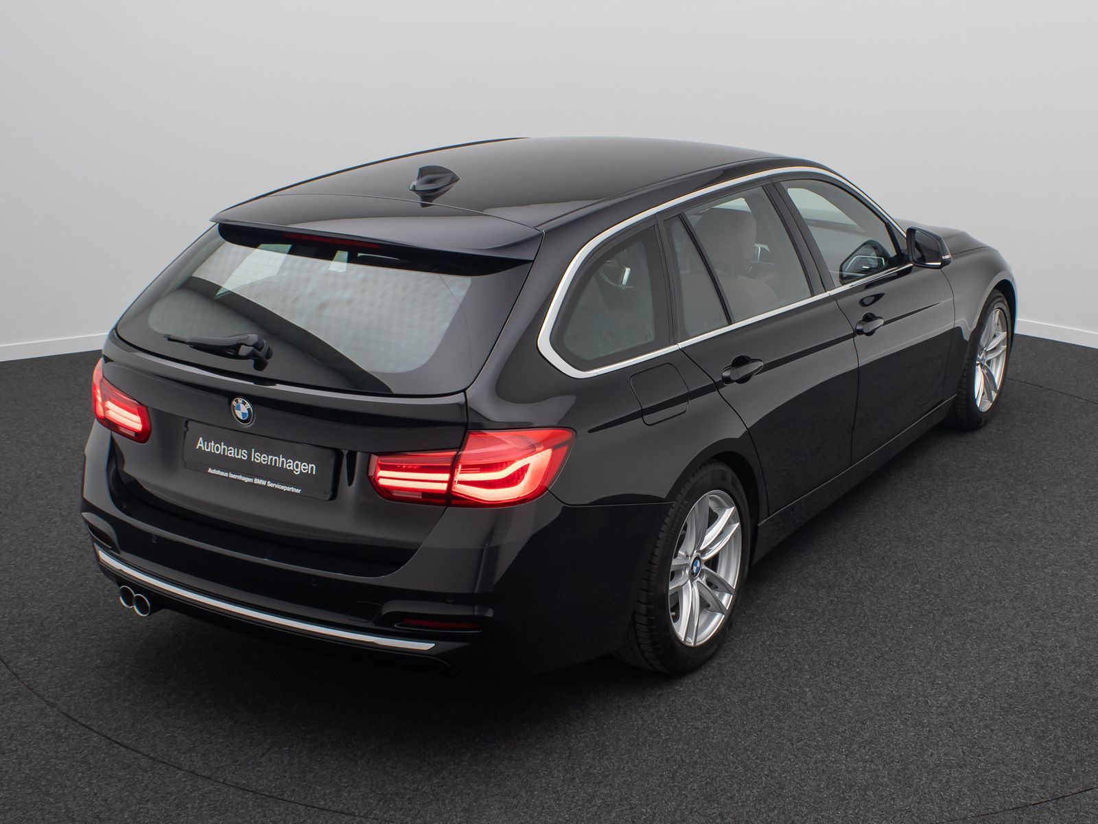 Fahrzeugabbildung BMW 320d Luxury Line HiFi PDC Leder Sportsitz 17Zoll