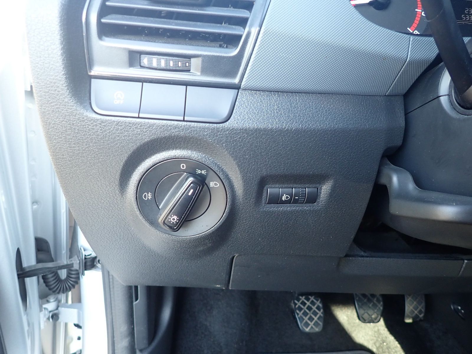 Fahrzeugabbildung SKODA Fabia 1.0 Cool Edition