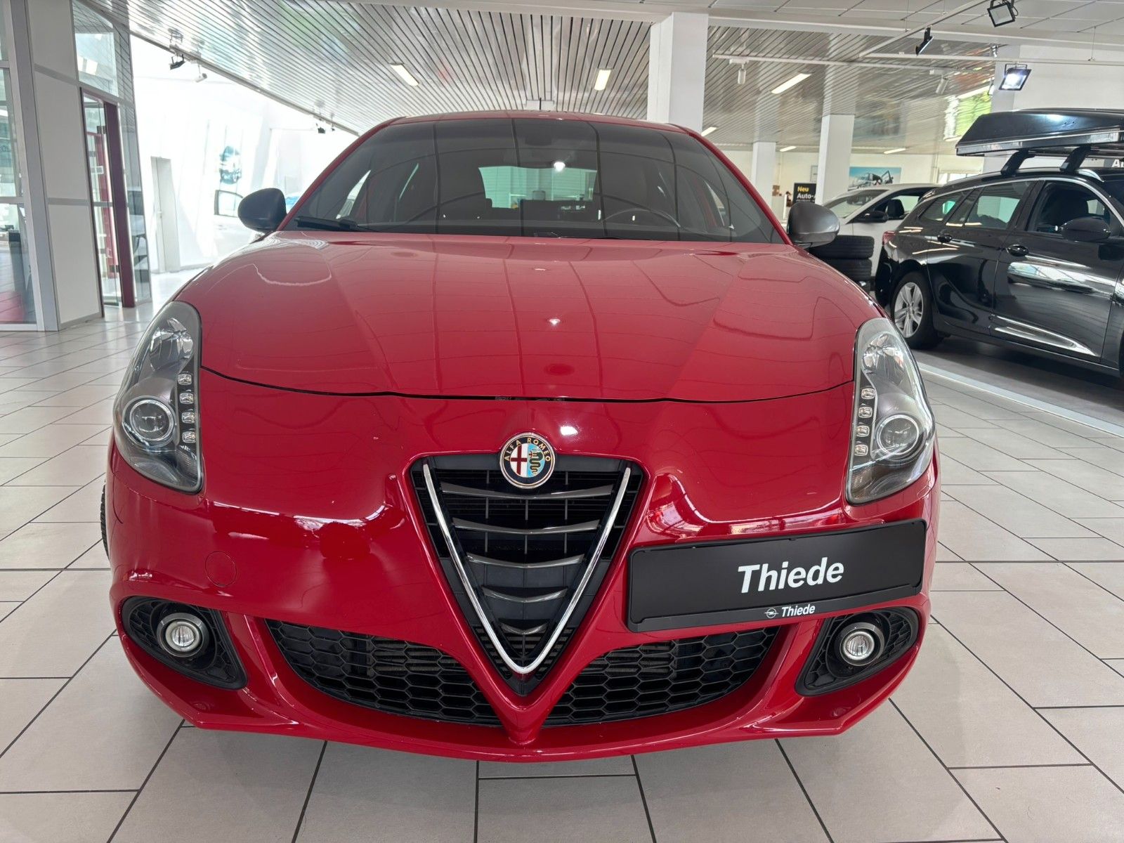 Fahrzeugabbildung Alfa Romeo Giulietta Turismo 1.4 QV-LINE NAVI/LEDER/PDC/TEM