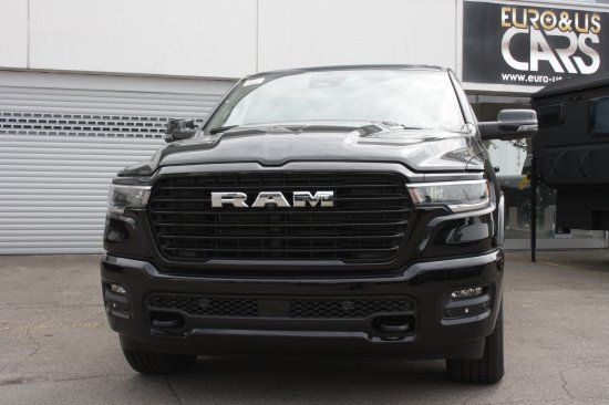 Dodge RAM 1500 Crew Laramie Sport 3,0 Hurricane 2025 1