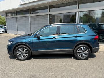 Volkswagen Tiguan - 5