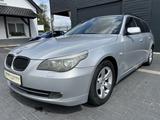BMW 523 i Touring +Facelift+Bi-Xenon+AHK+PDC+ - BMW 5er Reihe aus 2007: Facelift