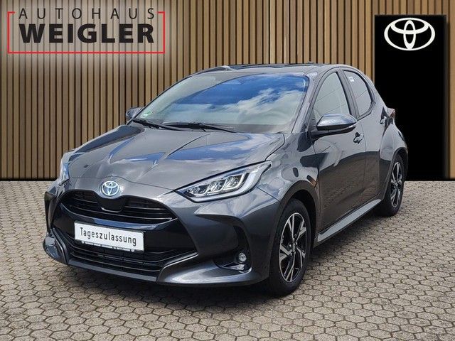 Toyota Yaris Yaris Hybrid Teamplayer Comfort-Paket kaufen bei Autohaus Weigler Leverkusen