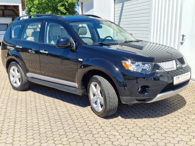 Mitsubishi Outlander  XL*4-WD*Automatik*Leder*Glasdach*2.Ha