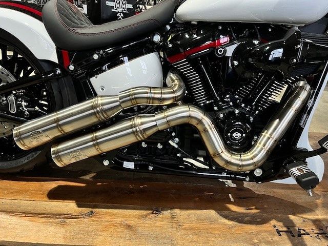 Fahrzeugabbildung Harley-Davidson FXBRS Breakout 117cui CVO UmbauUmbau