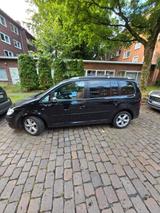 Volkswagen Touran 2.0 TDI 125 kW DSG DPF R-Line Edition... - Volkswagen Touran mit Diesel-Antrieb: Leder, Schiebedach, Kleinbus, 2.0