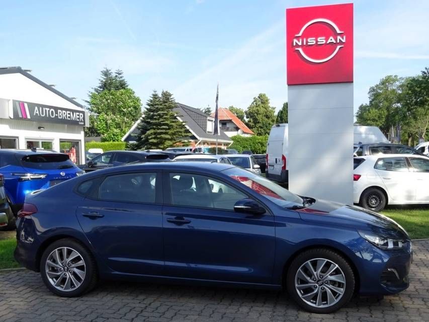 Fahrzeugabbildung Hyundai i30 i 30  Fastback 1.4 T-GDI  Trend