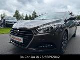 Hyundai i40 cw blue Premium - Hyundai i40 in Hamburg