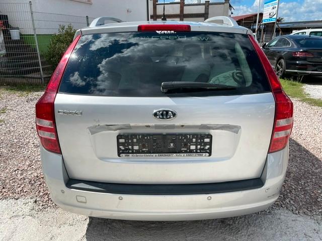 Kia cee'd 2009 — photo 6