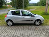 Renault Clio by RIP CURL 1.2 16V Eco2 55kW by RIP CURL - gebrauchte Renault Clio aus dem Jahr 2008
