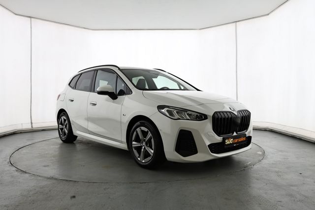 BMW 220i Active Tourer M Sport|ACC|NAV|LED|SHZG|RFK