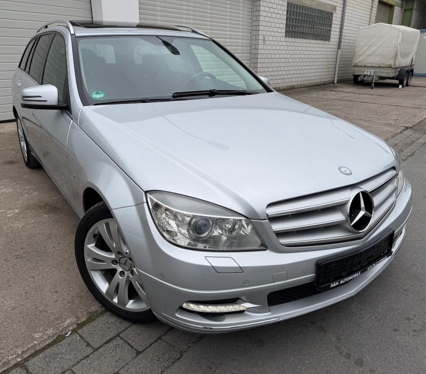 Mercedes-Benz C 220 T Avantgarde SCHIEBEDACH/XENON/AHK/SHZ/PDC