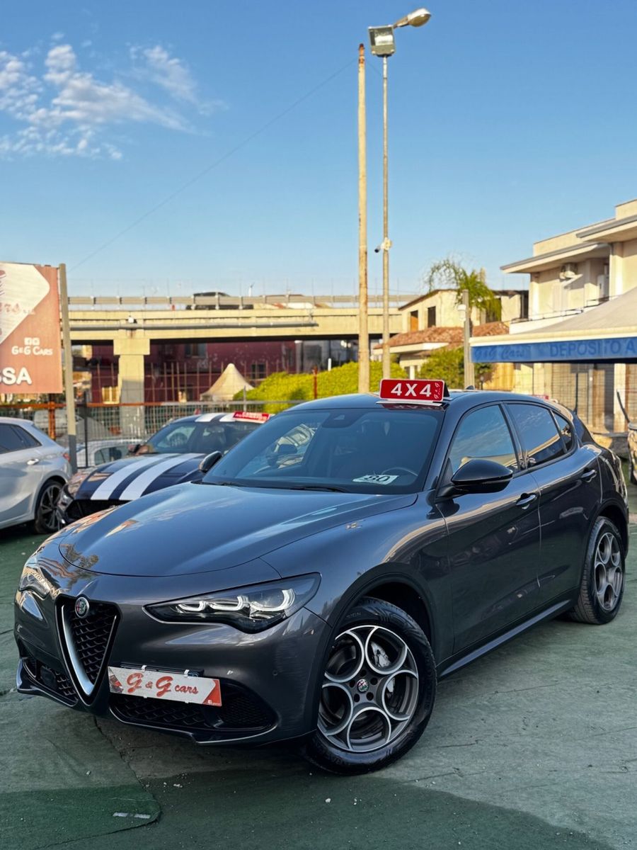 Alfa Romeo Stelvio 2.2 Turbodiesel 210 CV AT8 Q4