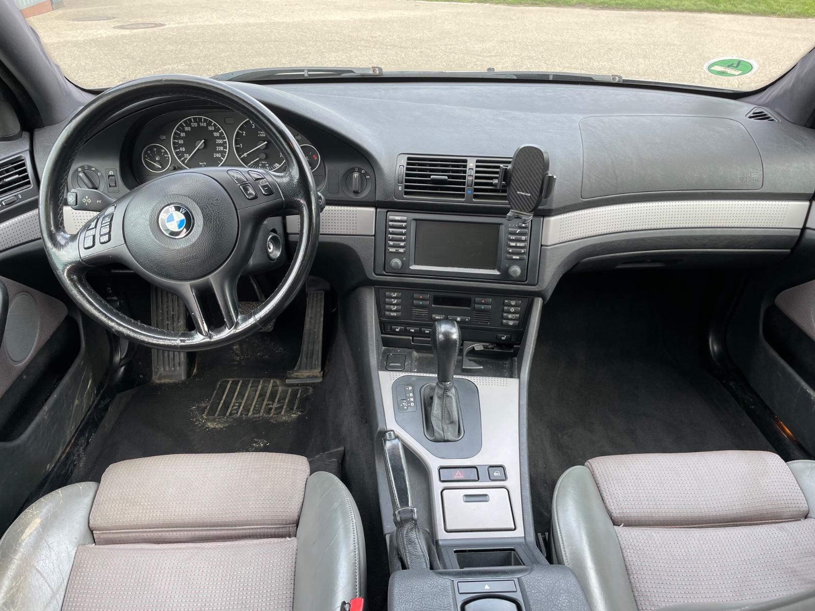 BMW 530i A Touring Lifestyle in sterlinggrau