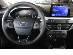 Fahrzeugabbildung Ford Focus Turnier Cool & Connect,Top-Ausstattung